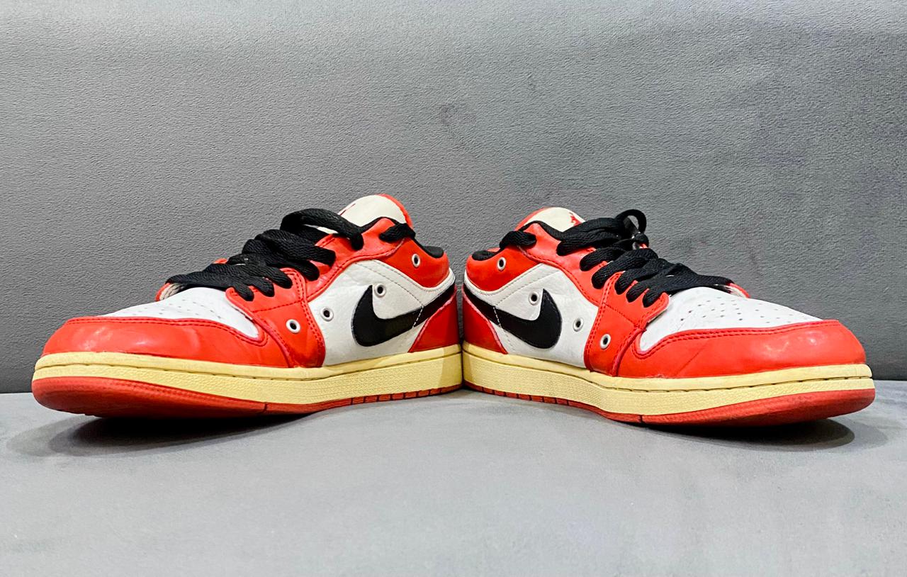 NIKE AIR JORDAN 1 LOW👽