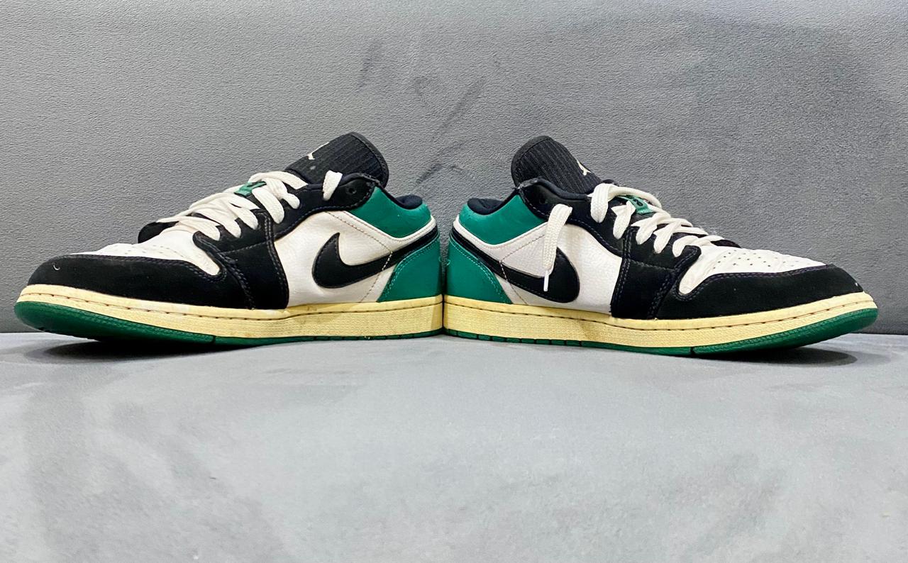 NIKE AIR JORDAN 1 LOW MYSTIC GREEN🤑