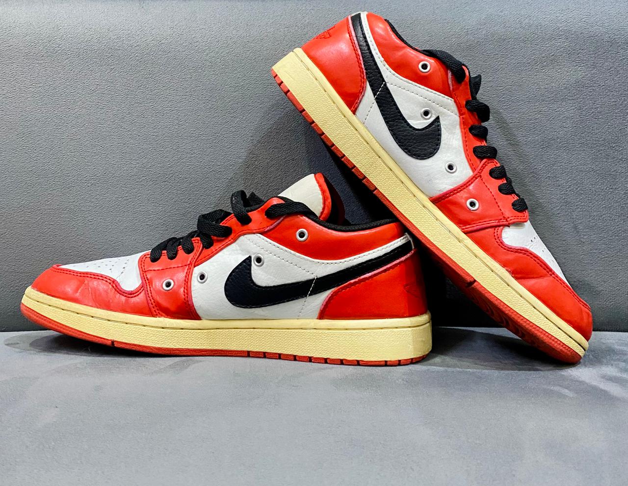 NIKE AIR JORDAN 1 LOW👽