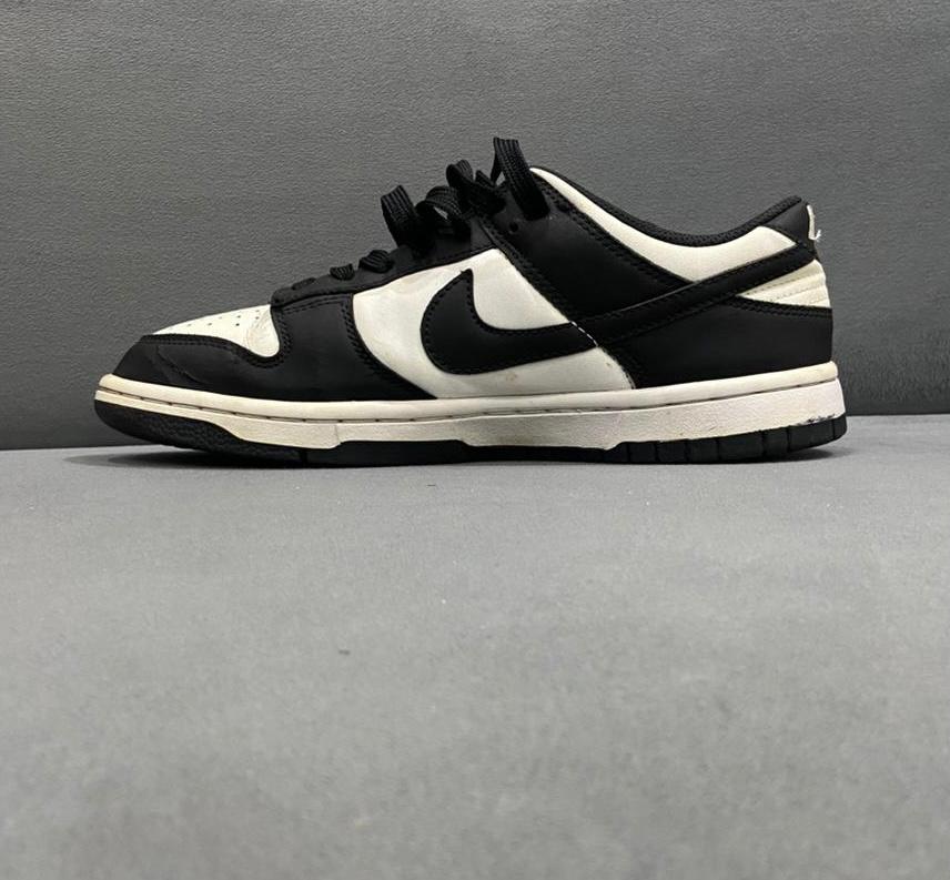 NIKE DUNK LOW RETRO PANDA 💀